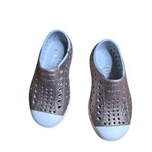 Native Jefferson Pink Glitter Slip-On Shoes Size: 8